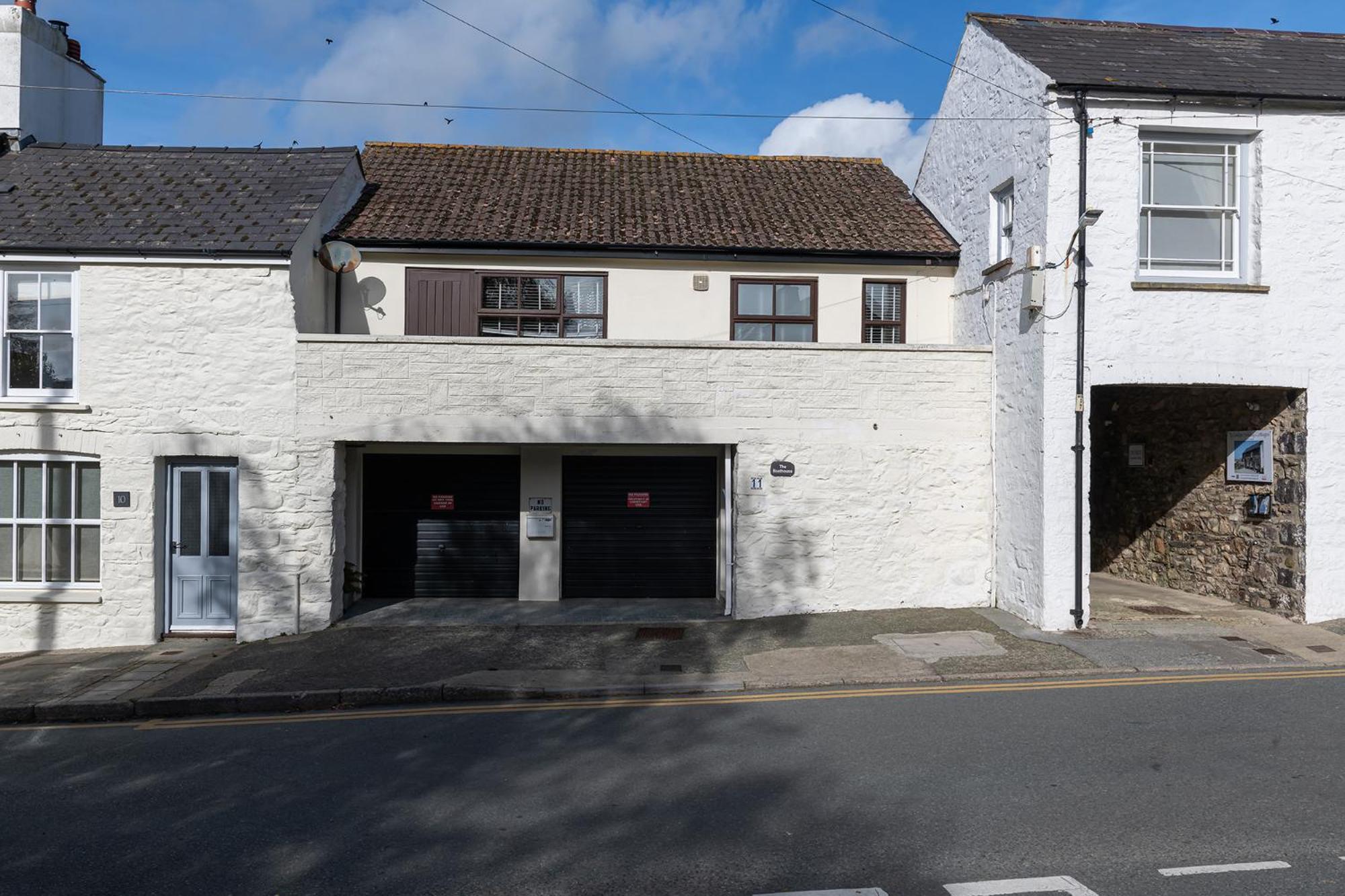 The Boathouse For Two, St Davids, Garage Parking Villa Dış mekan fotoğraf